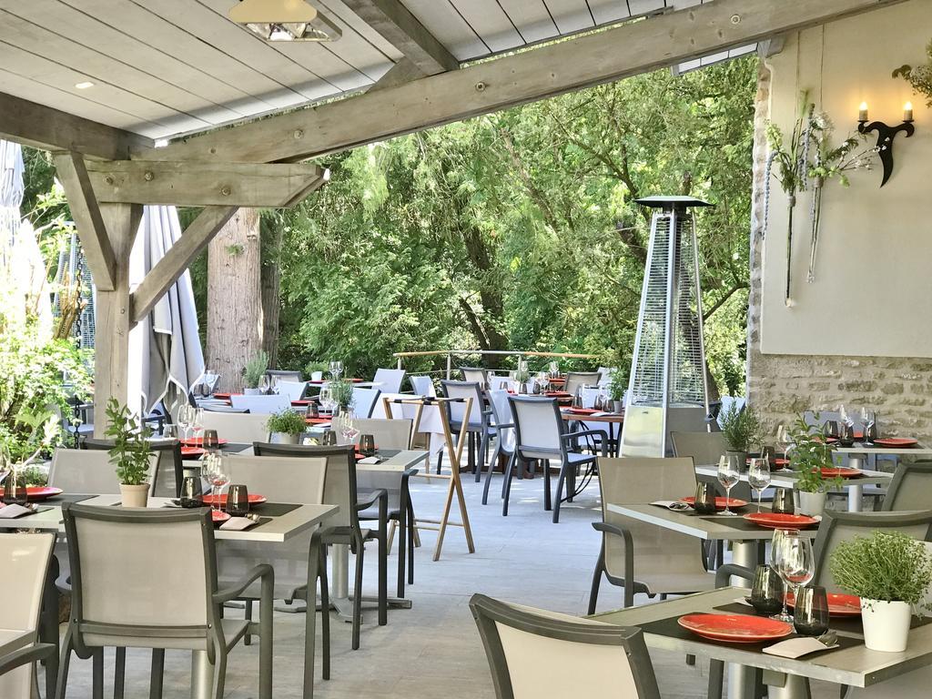 ليفيرنوا Le Parc De L'Hostellerie المظهر الخارجي الصورة
